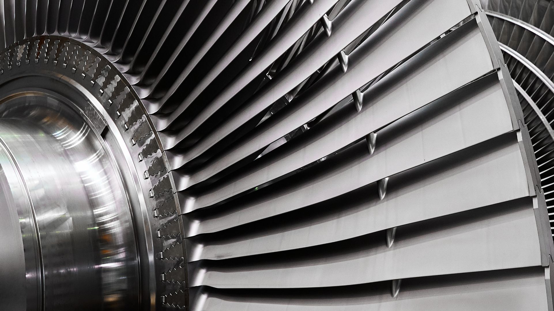 Doosan Skoda Power has been listed on the Prague Stock Exchange with a US$104 million initial public offering 