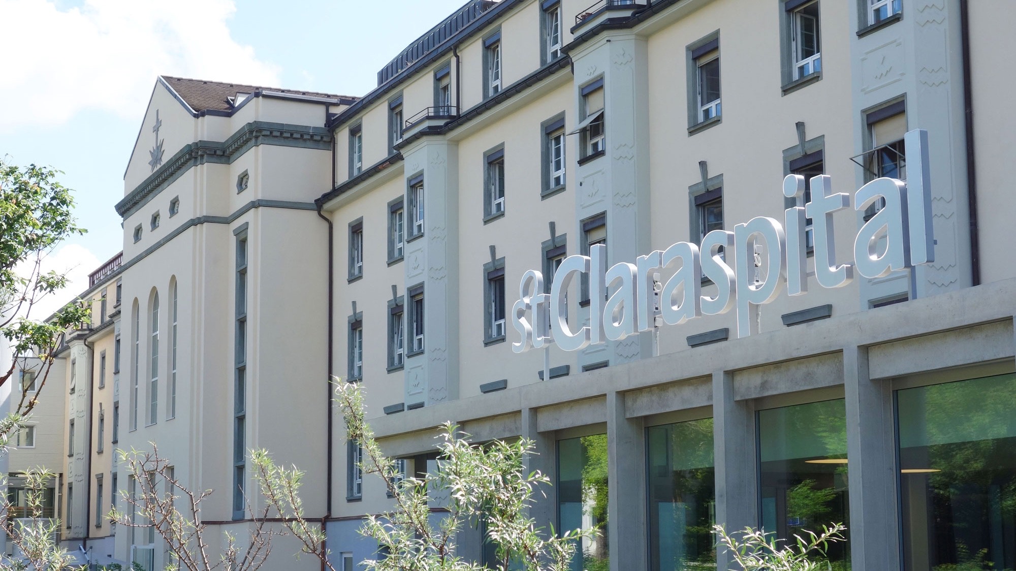 St. Claraspital AG has been acquired by University Hospital Basel 