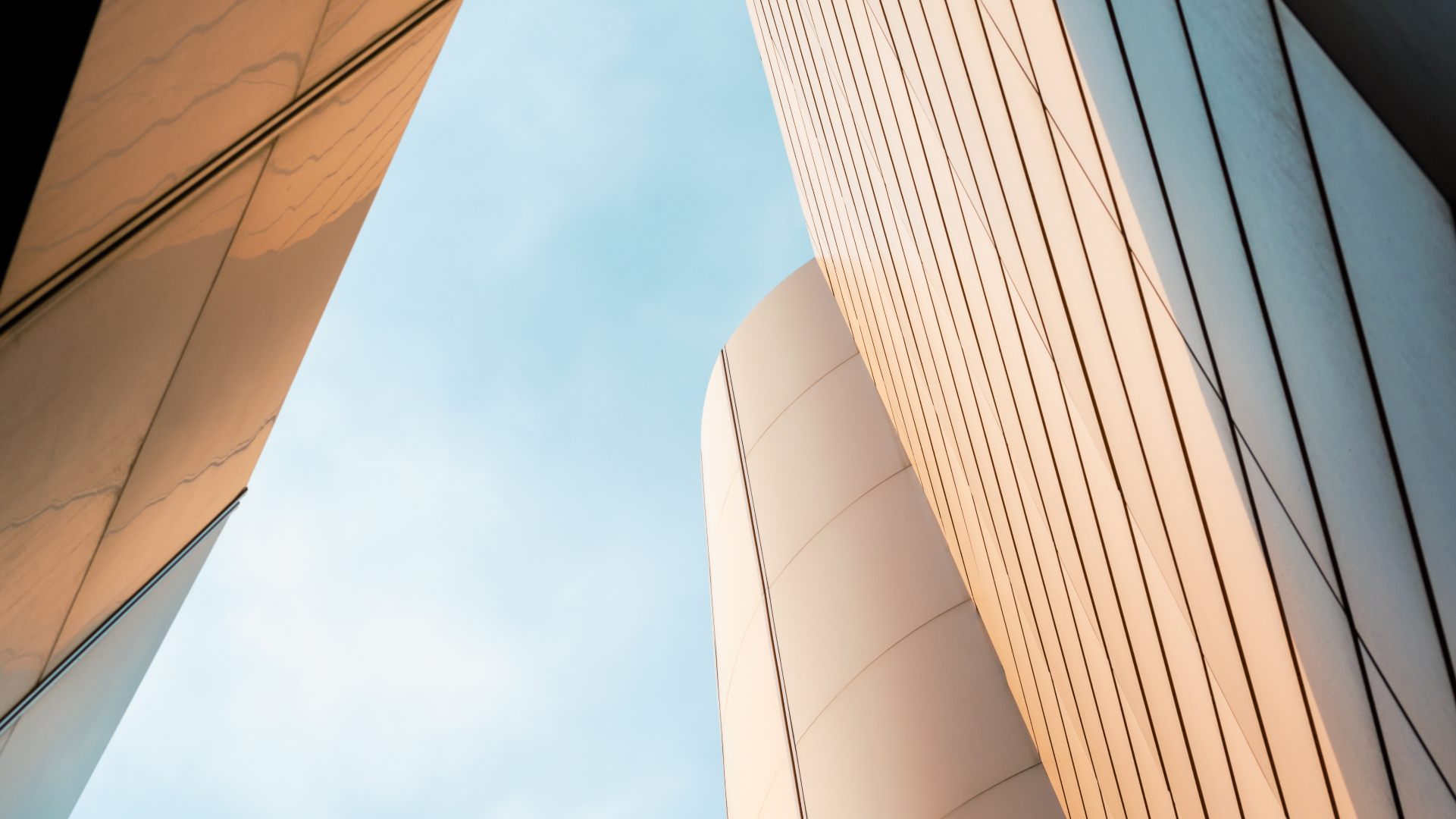 Tecno Holding, Advent and Nextalia have partnered to accelerate the development of Tinexta 