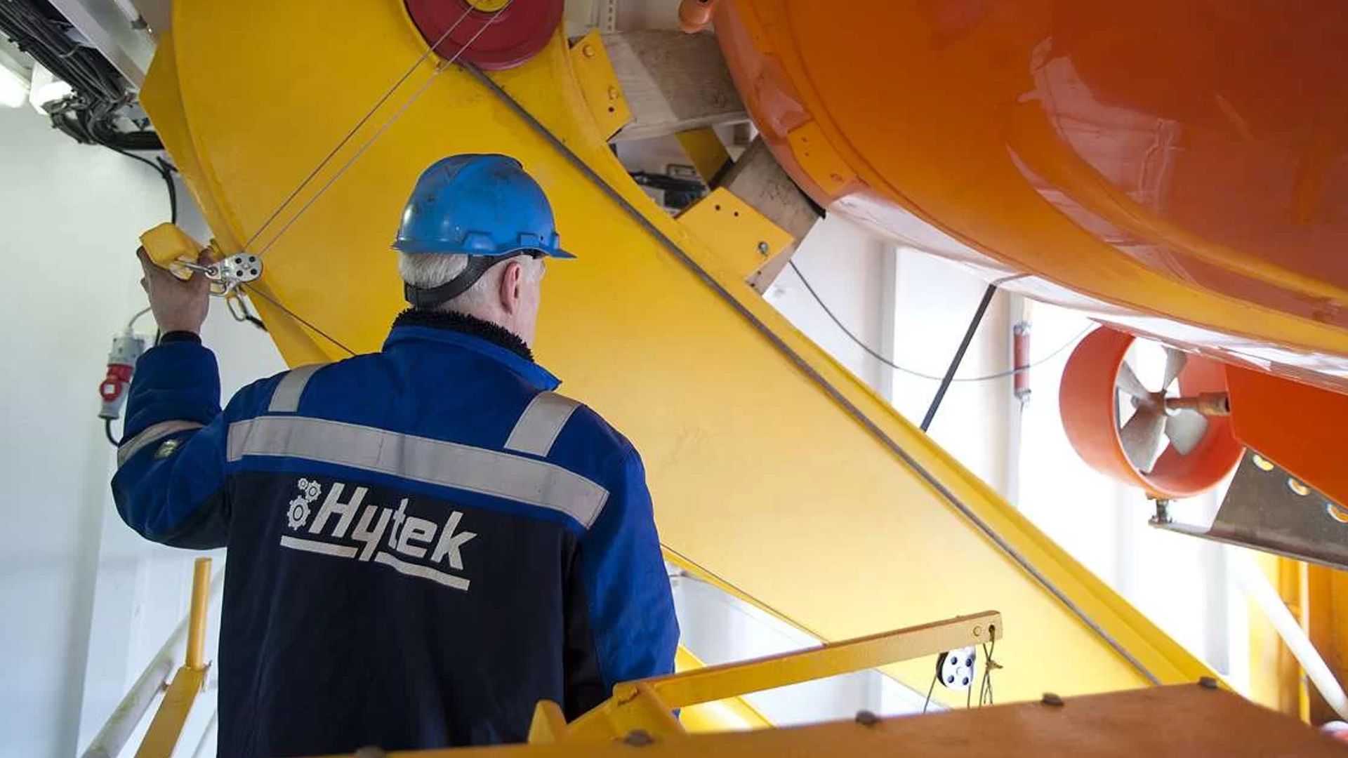 Kran og Industri Service has entered Denmark through the acquisition of Hytek 